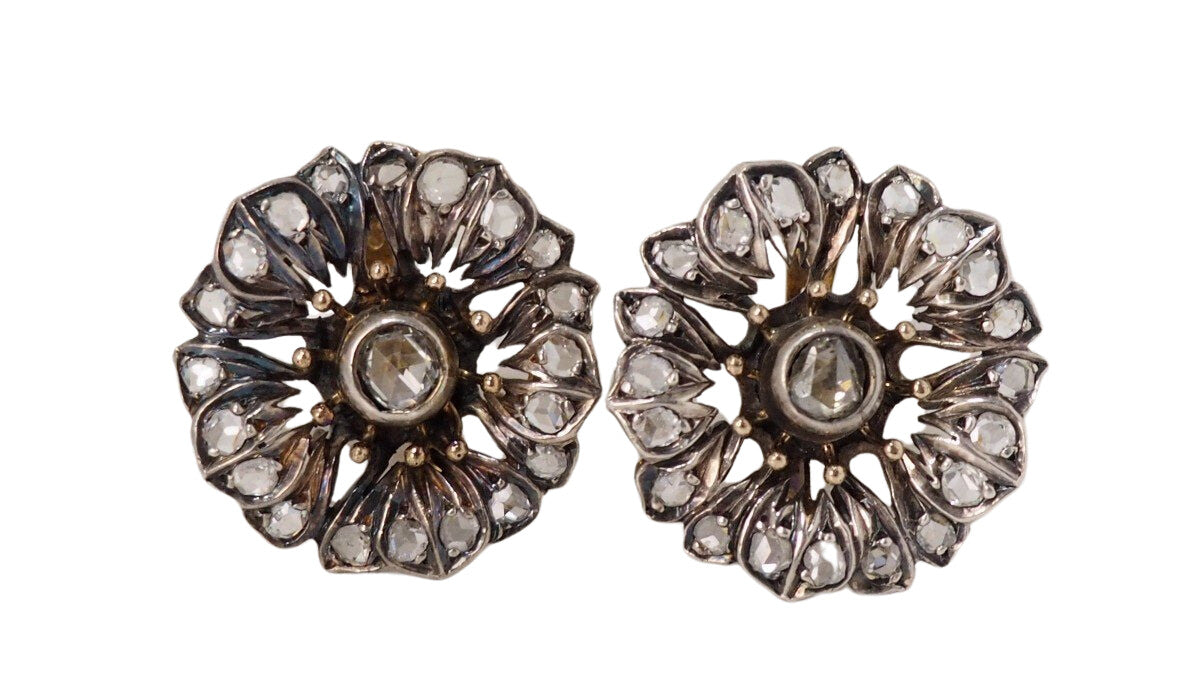 Boucles d'Oreilles Anciennes En Or Jaune Et Argent Ornées De Diamants - Castafiore
