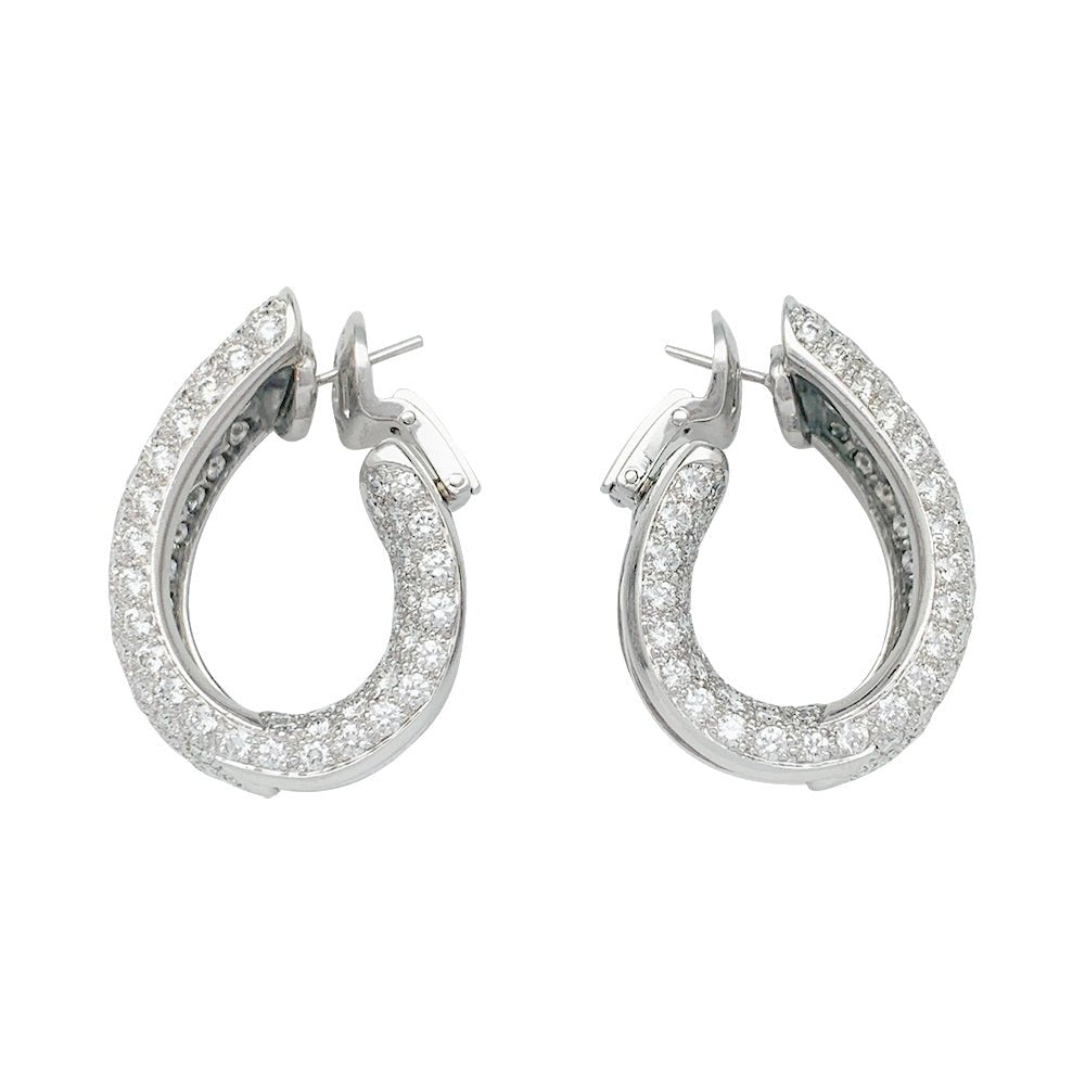 Boucles d'oreilles CARTIER "Lakarda" en or blanc, diamants - Castafiore