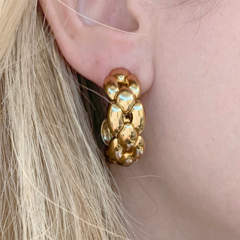 Boucles d'oreilles CARTIER, "Margot", or jaune - Castafiore