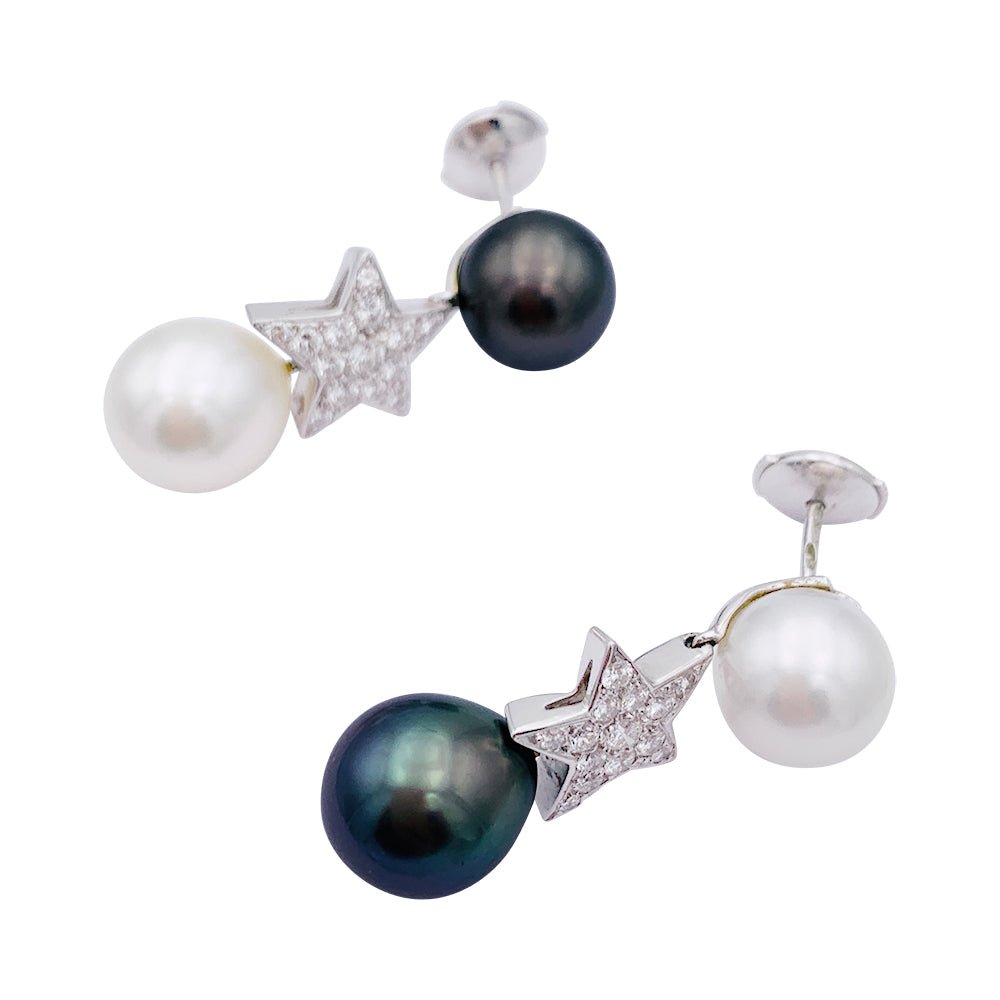 Boucles d'oreilles Chanel, "Comète", or blanc, diamants, perles. - Castafiore