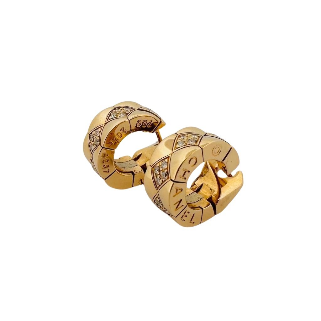 Boucles d'oreilles CHANEL en or jaune et diamants - Castafiore