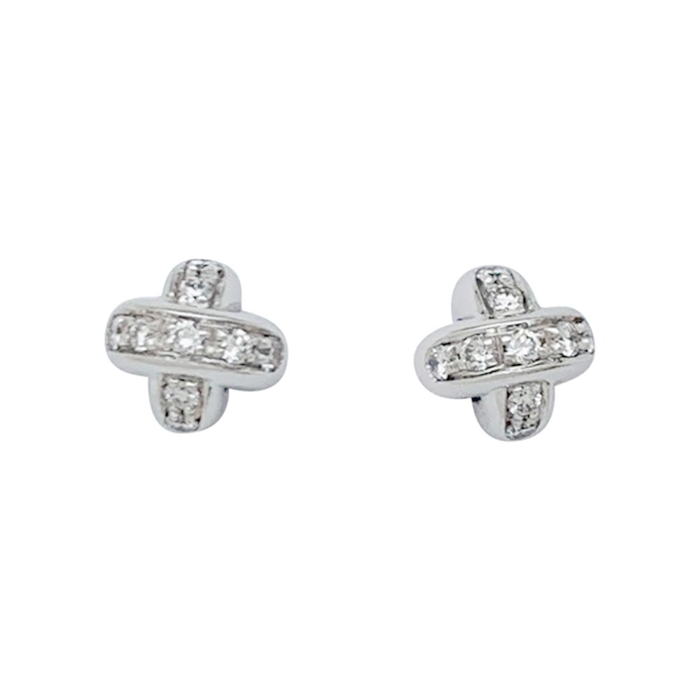Boucles d'oreilles CHAUMET, "Liens" en or blanc et diamants - Castafiore