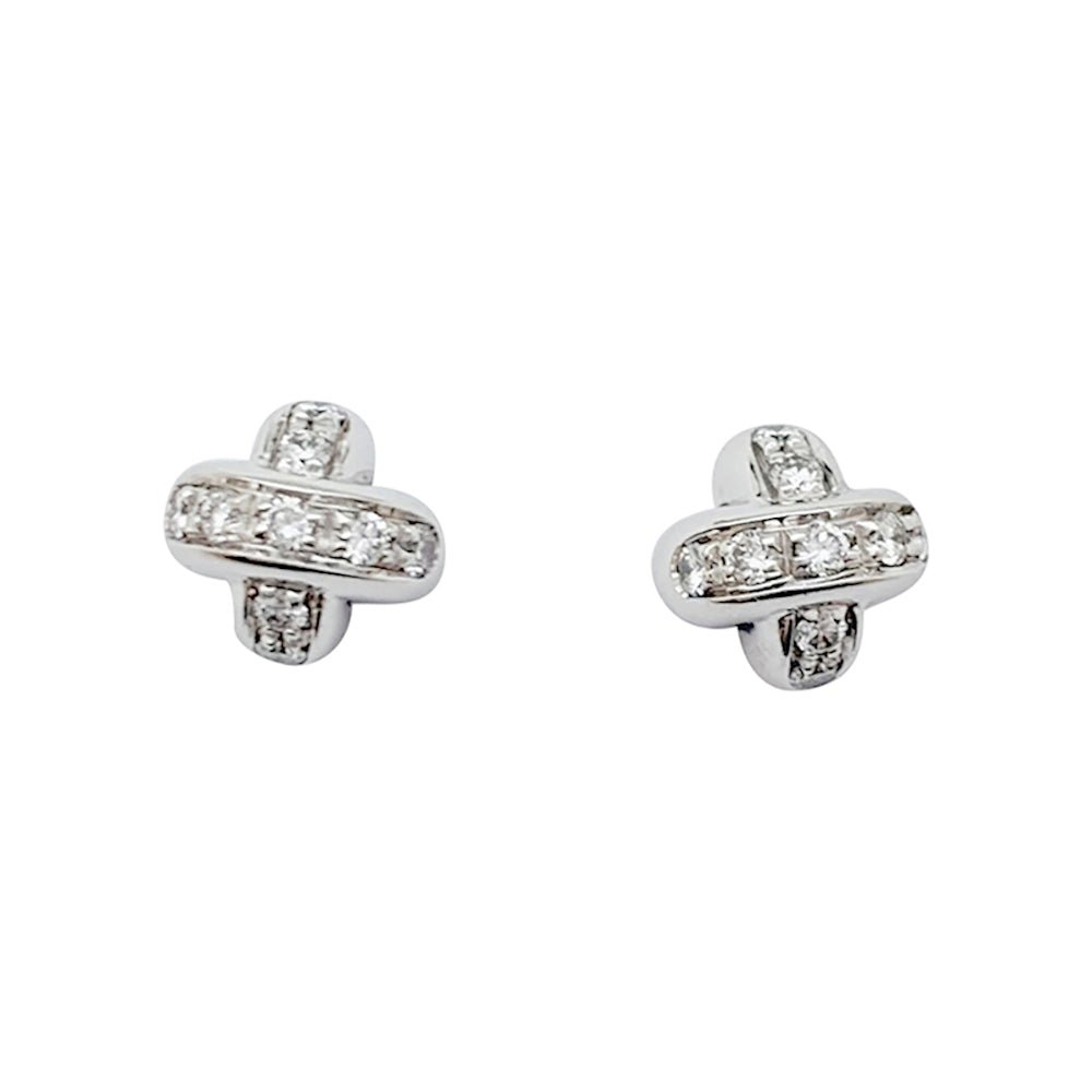 Boucles d'oreilles Chaumet, "Liens", or blanc et diamants - Castafiore
