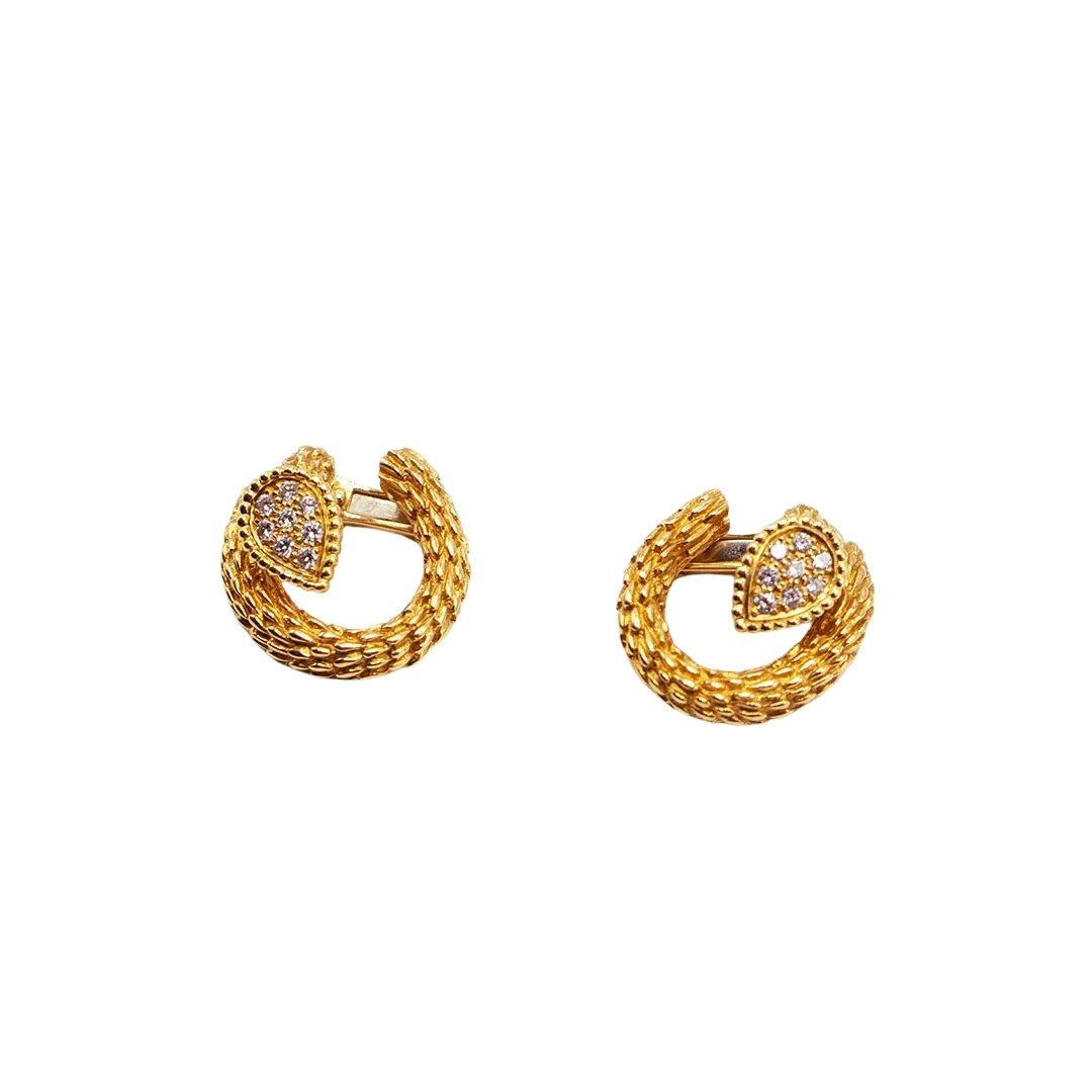 Boucles d’oreilles Clip BOUCHERON “Serpent Bohème” en or jaune et diamants - Castafiore