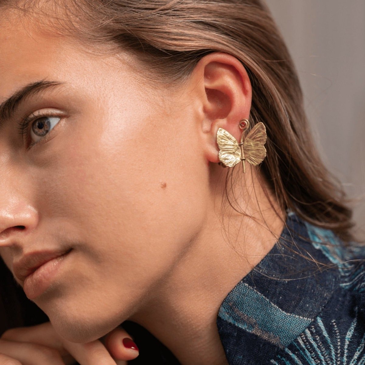 Boucles d'oreilles Clip CLAUDE LALANNE "Papillons", en bronze doré - Castafiore