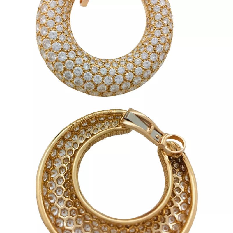 Boucles d'oreilles Créoles CARTIER en or jaune, diamants - Castafiore