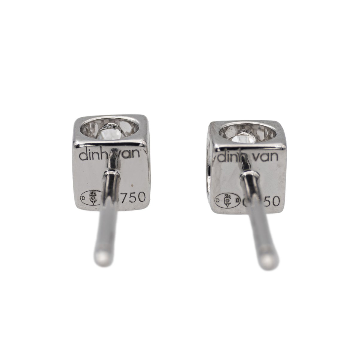 Boucles d'oreilles DINH VAN puces le cube en or blanc et diamants - Castafiore
