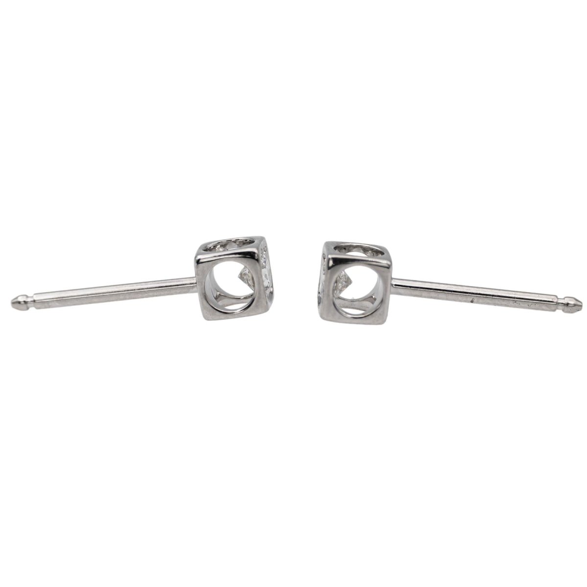 Boucles d'oreilles DINH VAN puces le cube en or blanc et diamants - Castafiore