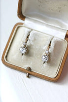 Boucles d'oreilles dormeuses anciennes diamants 1,10 Ct - Castafiore