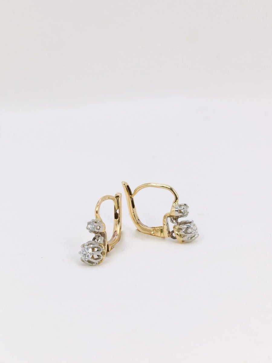Boucles d’oreilles dormeuses anciennes en or, argent et diamants taille ancienne - Castafiore