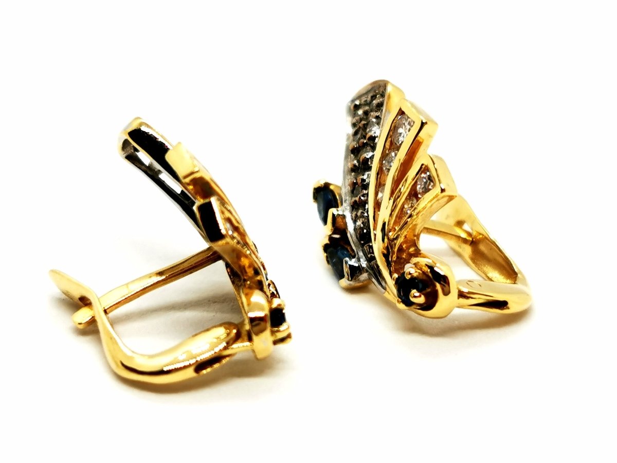 Boucles d'oreilles Dormeuses en 2 ors, diamants et saphirs - Castafiore