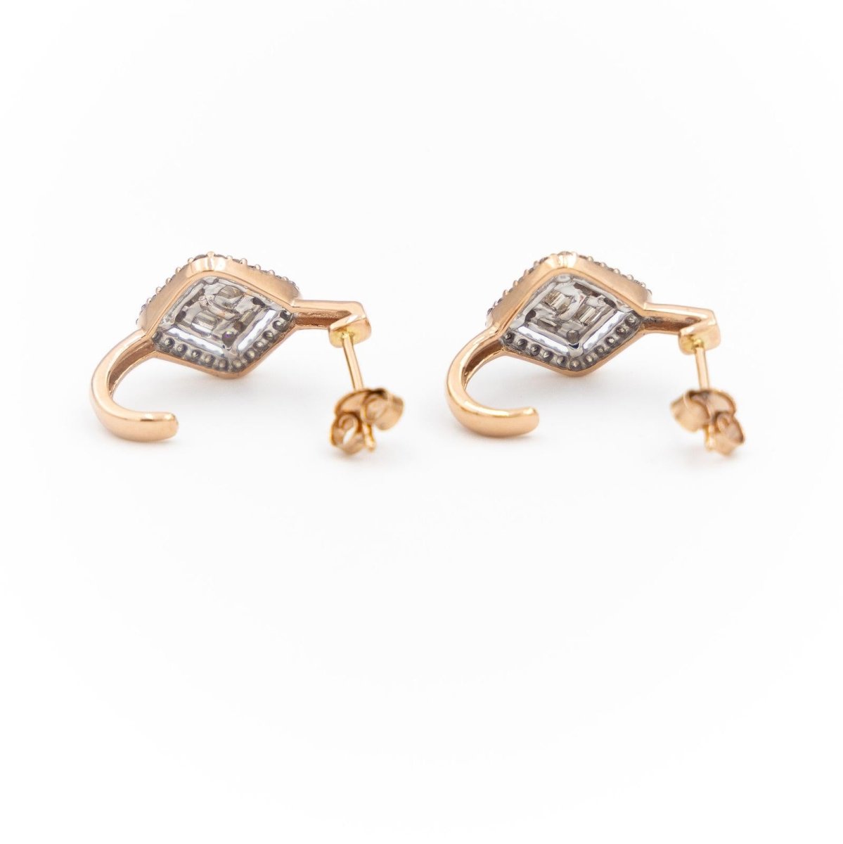 Boucles d'oreilles Dormeuses en or rose et diamants - Castafiore