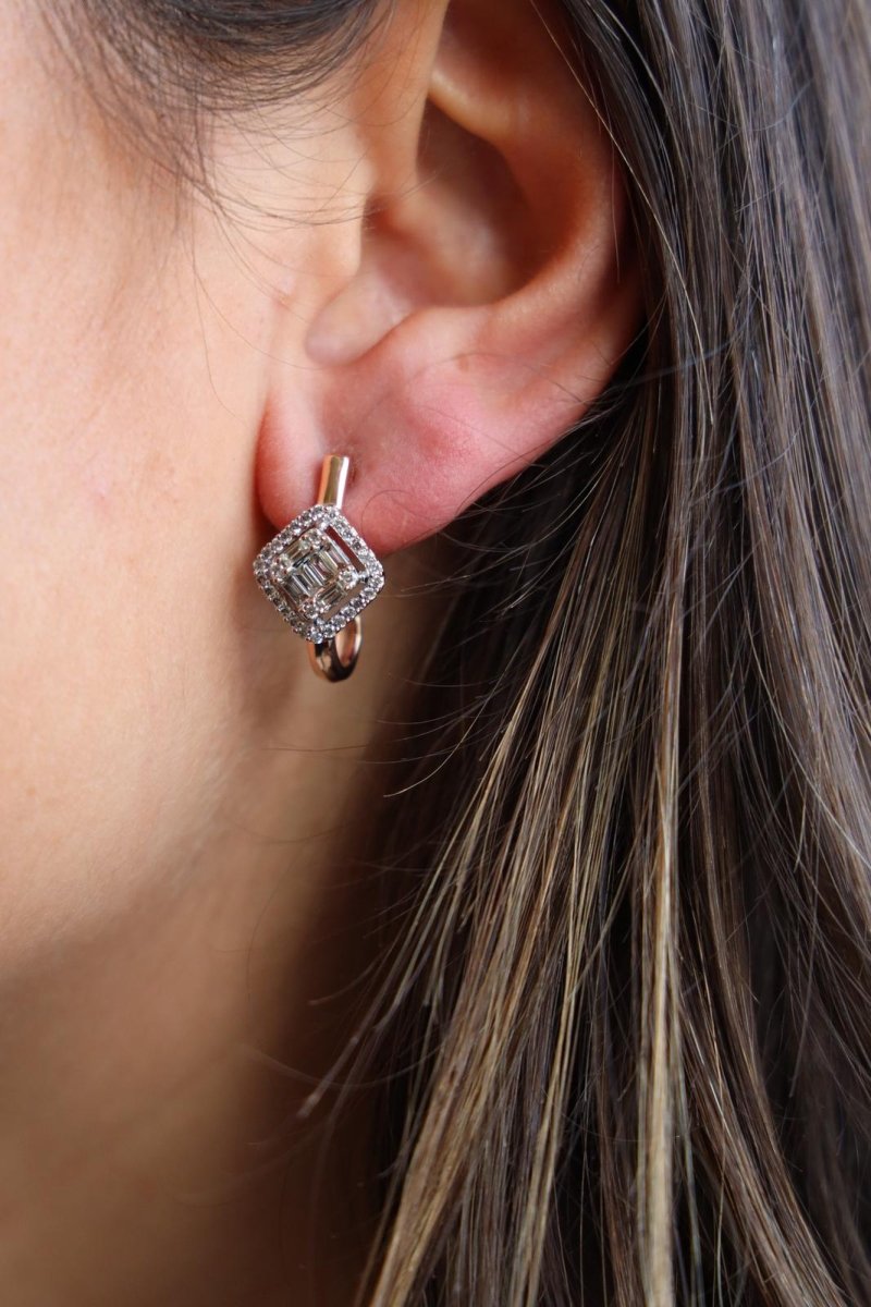 Boucles d'oreilles Dormeuses en or rose et diamants - Castafiore