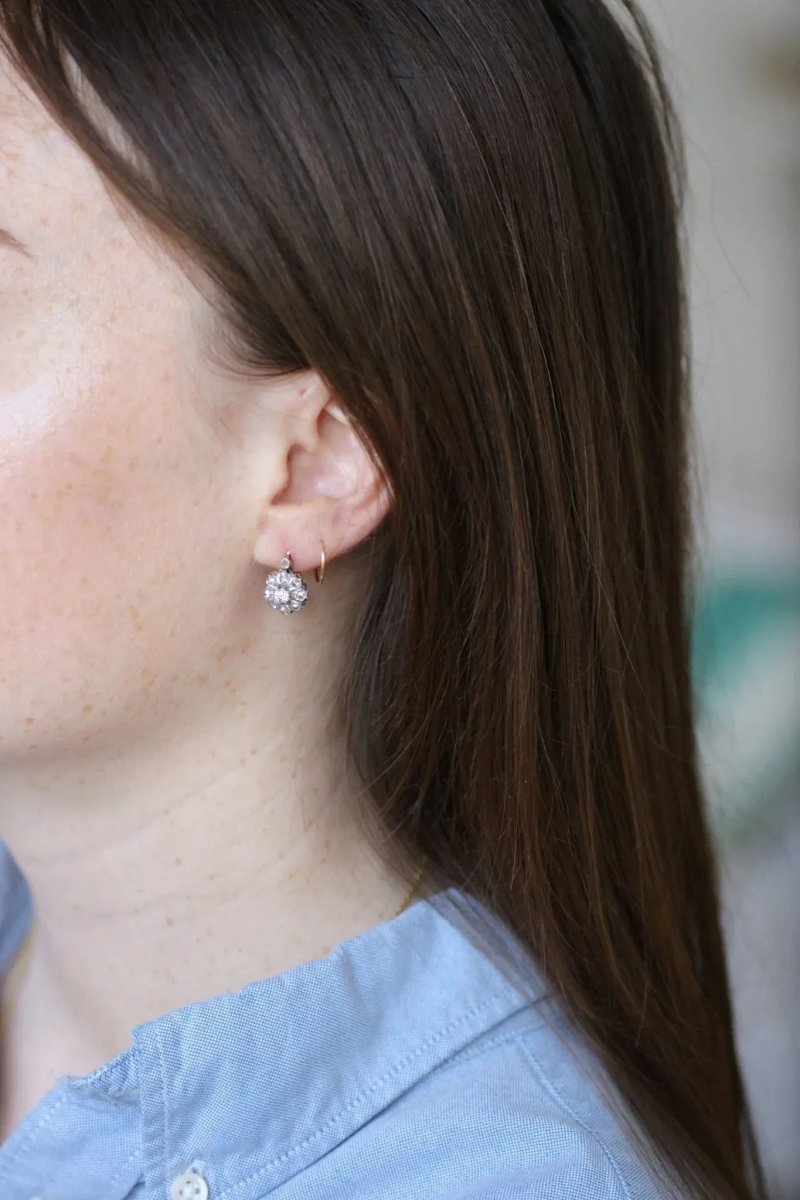 Boucles d'oreilles Dormeuses marguerite diamants - Castafiore