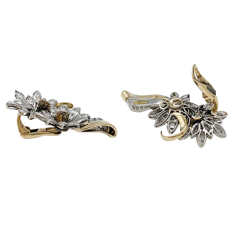 Boucles d'oreilles, "Edelweiss", en or jaune, platine et diamants - Castafiore