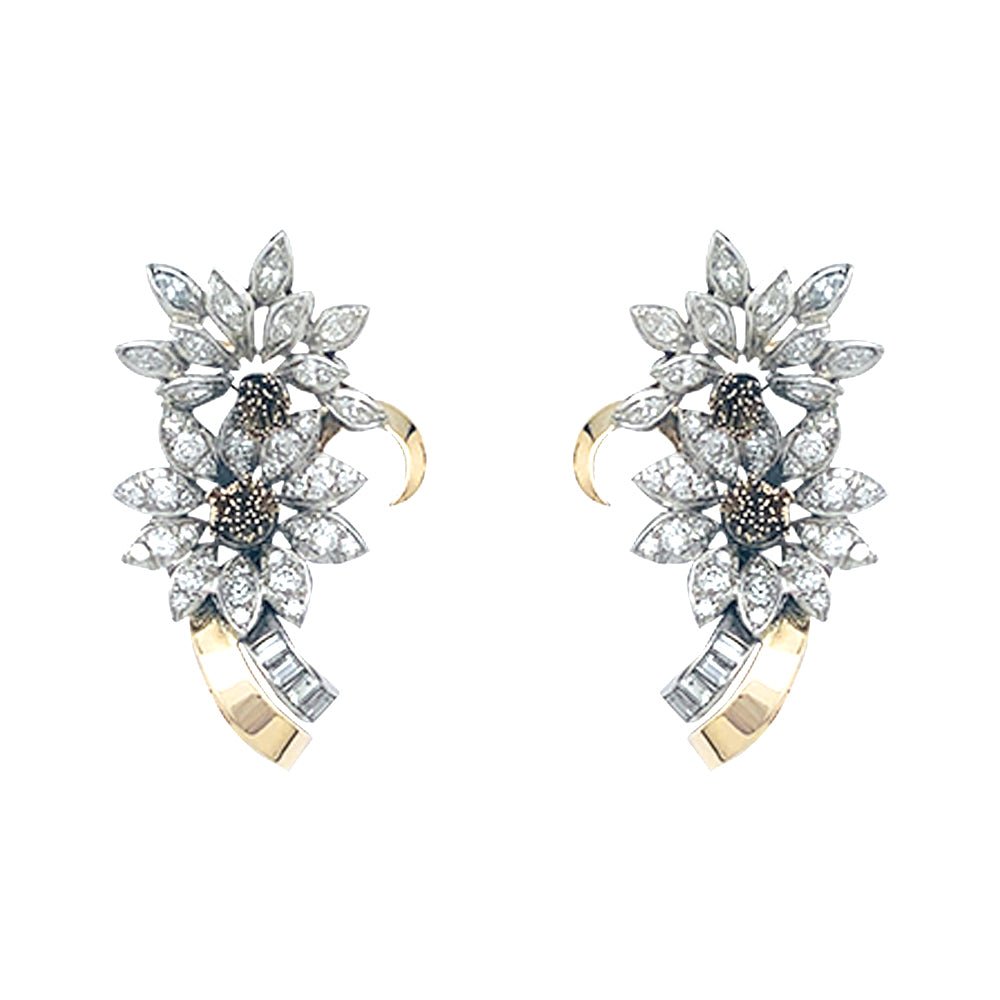 Boucles d'oreilles, "Edelweiss", en or jaune, platine et diamants - Castafiore