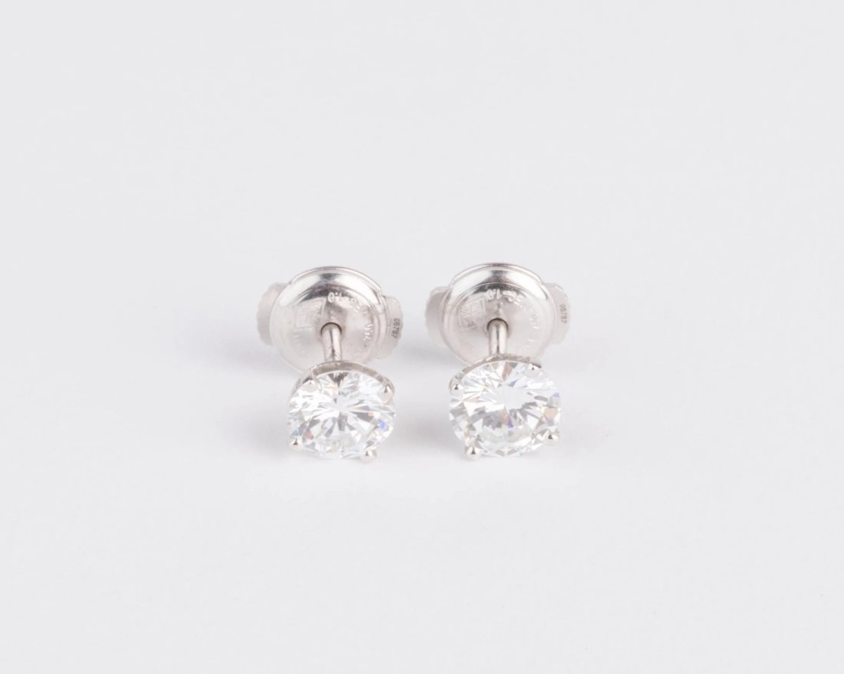 Boucles d'oreilles en diamants sur or gris taille moderne - Castafiore