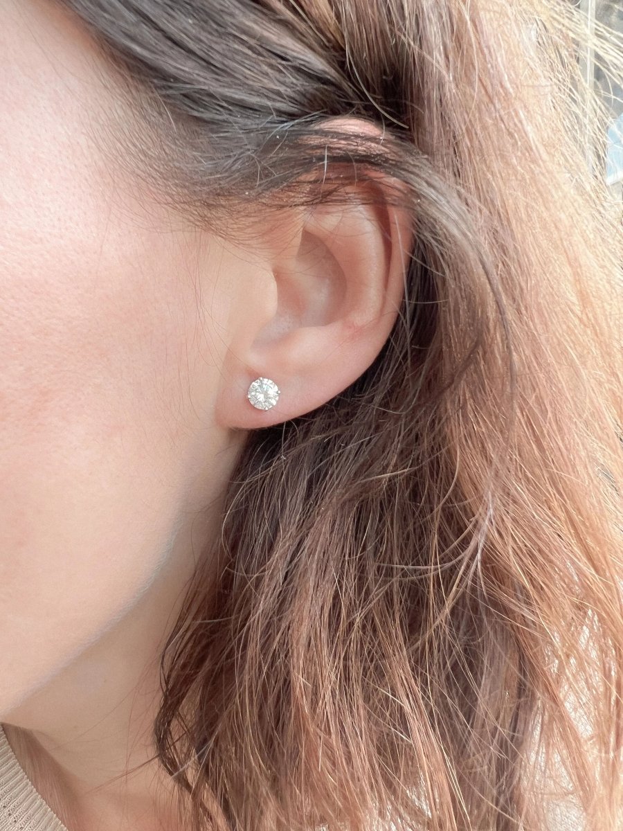 Boucles d'oreilles en diamants sur or gris taille moderne - Castafiore