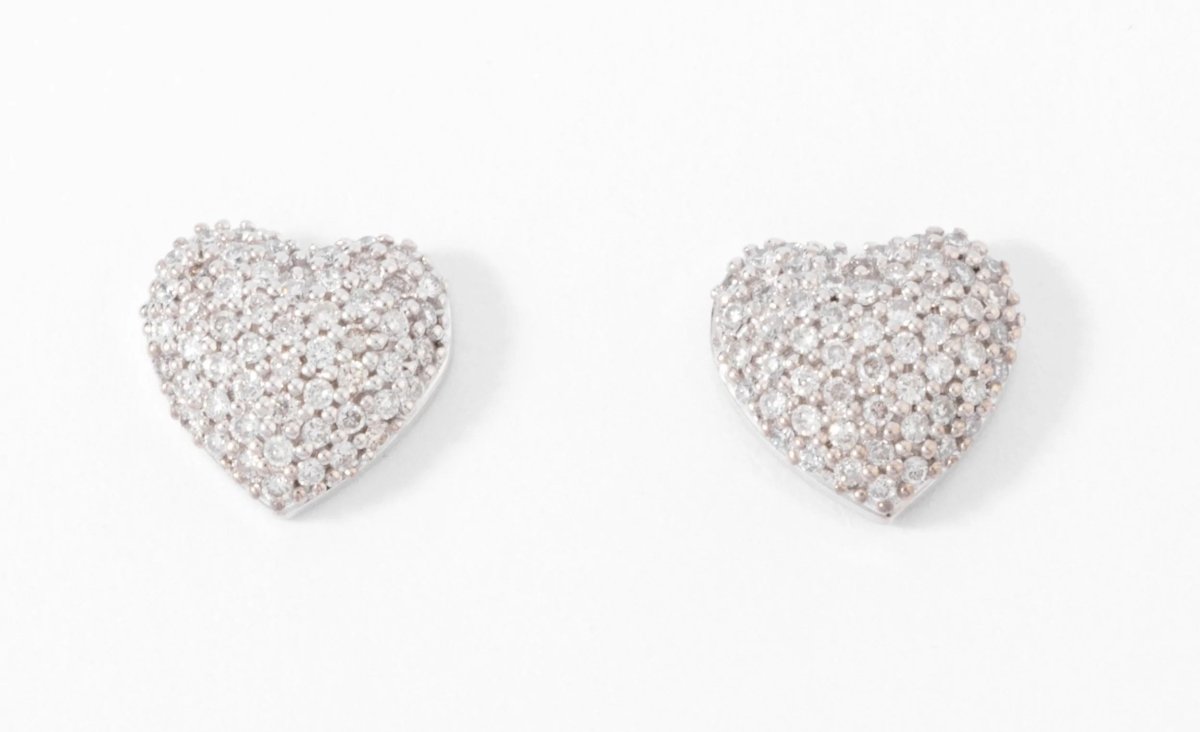 Boucles d'oreilles en gris formant des cœurs, pavée de diamant - Castafiore