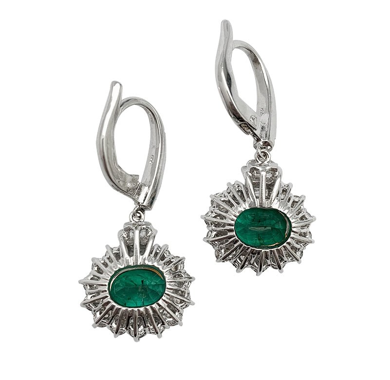 Boucles d'oreilles en or blanc, émeraudes et diamants - Castafiore