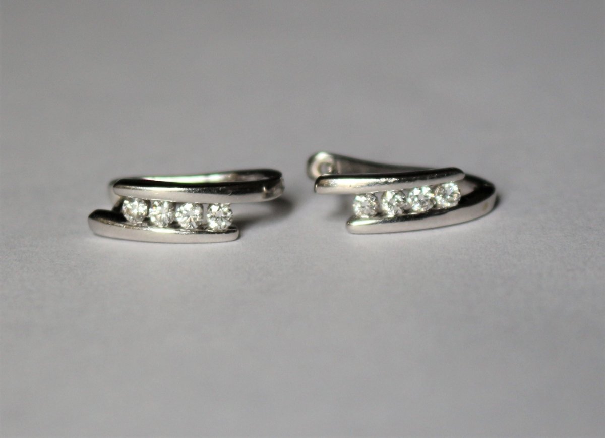 Boucles d'oreilles en or blanc et en diamants - Castafiore