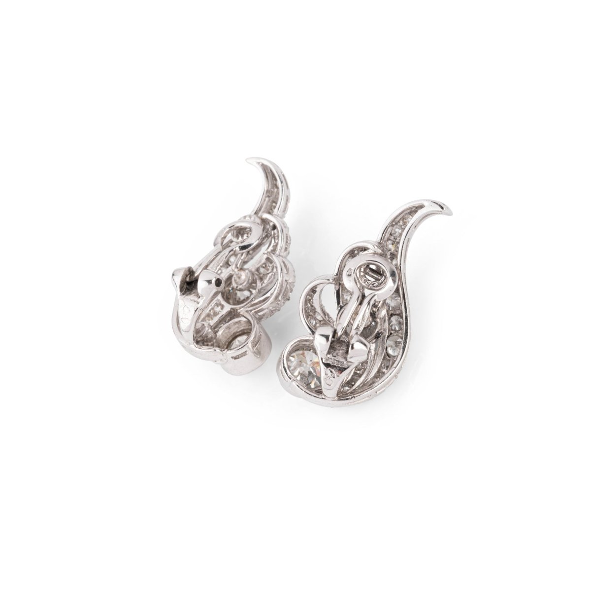 Boucles d'oreilles en or blanc, platine et diamants - Castafiore