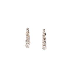 Boucles d'oreilles en or gris et platine retenant cinq diamants - Castafiore