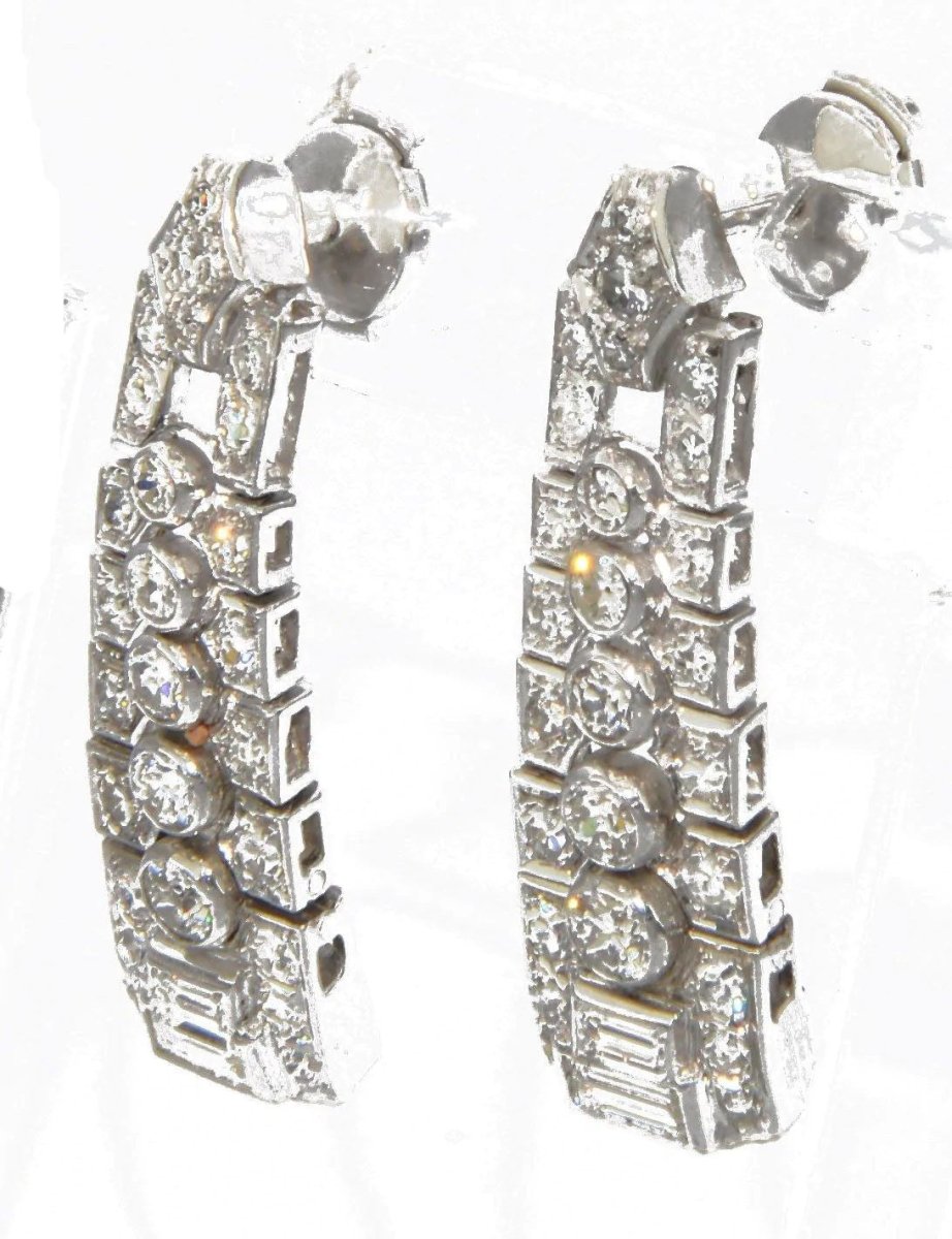 Boucles d'oreilles en platine et diamants - Castafiore