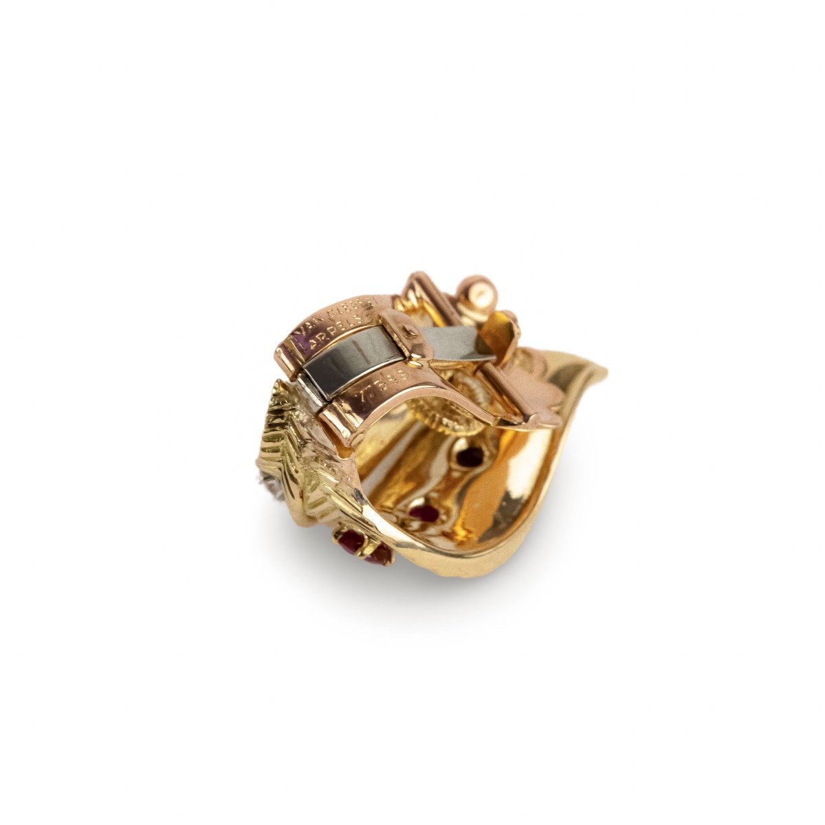 Boucles d'oreilles "Feuillage" VAN CLEEF & ARPELS en or jaune, rubis et diamants - Castafiore