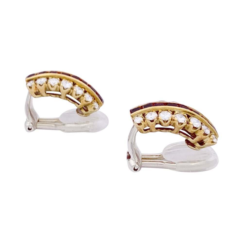 Boucles d'oreilles Fred, or jaune, diamants et rubis. - Castafiore