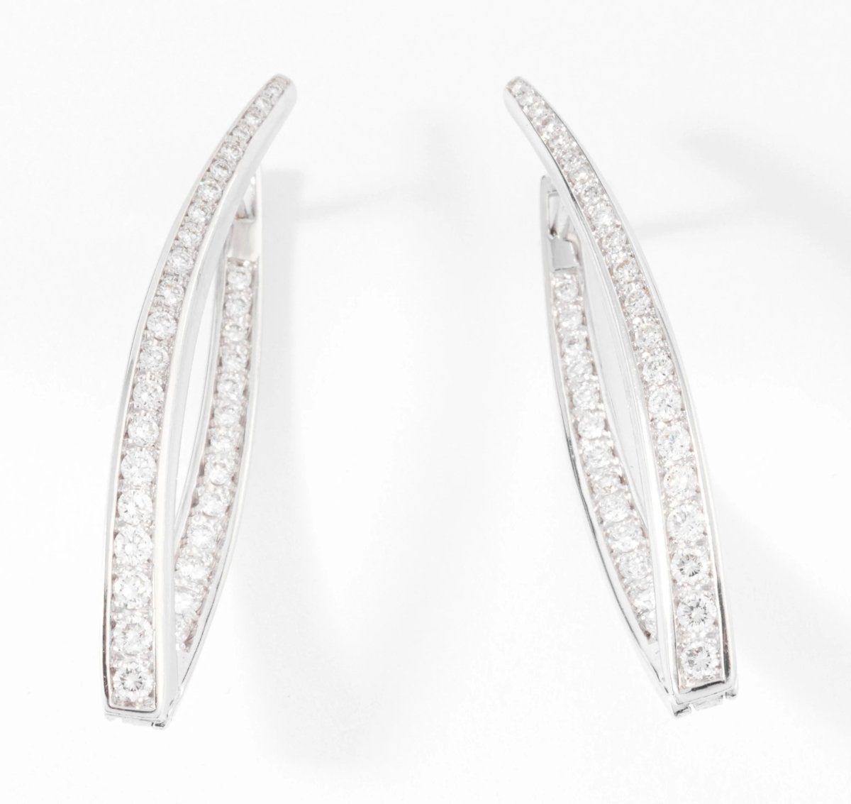Boucles d'oreilles géométrique en diamant - Castafiore