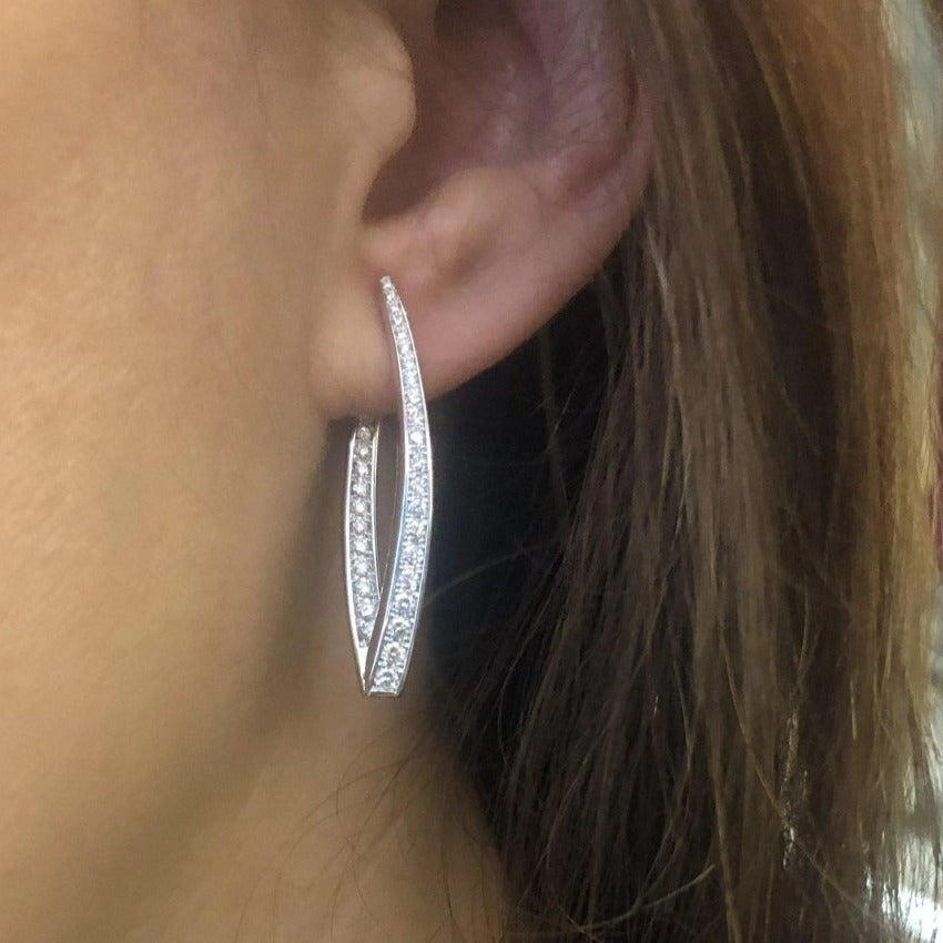 Boucles d'oreilles géométrique en diamant - Castafiore