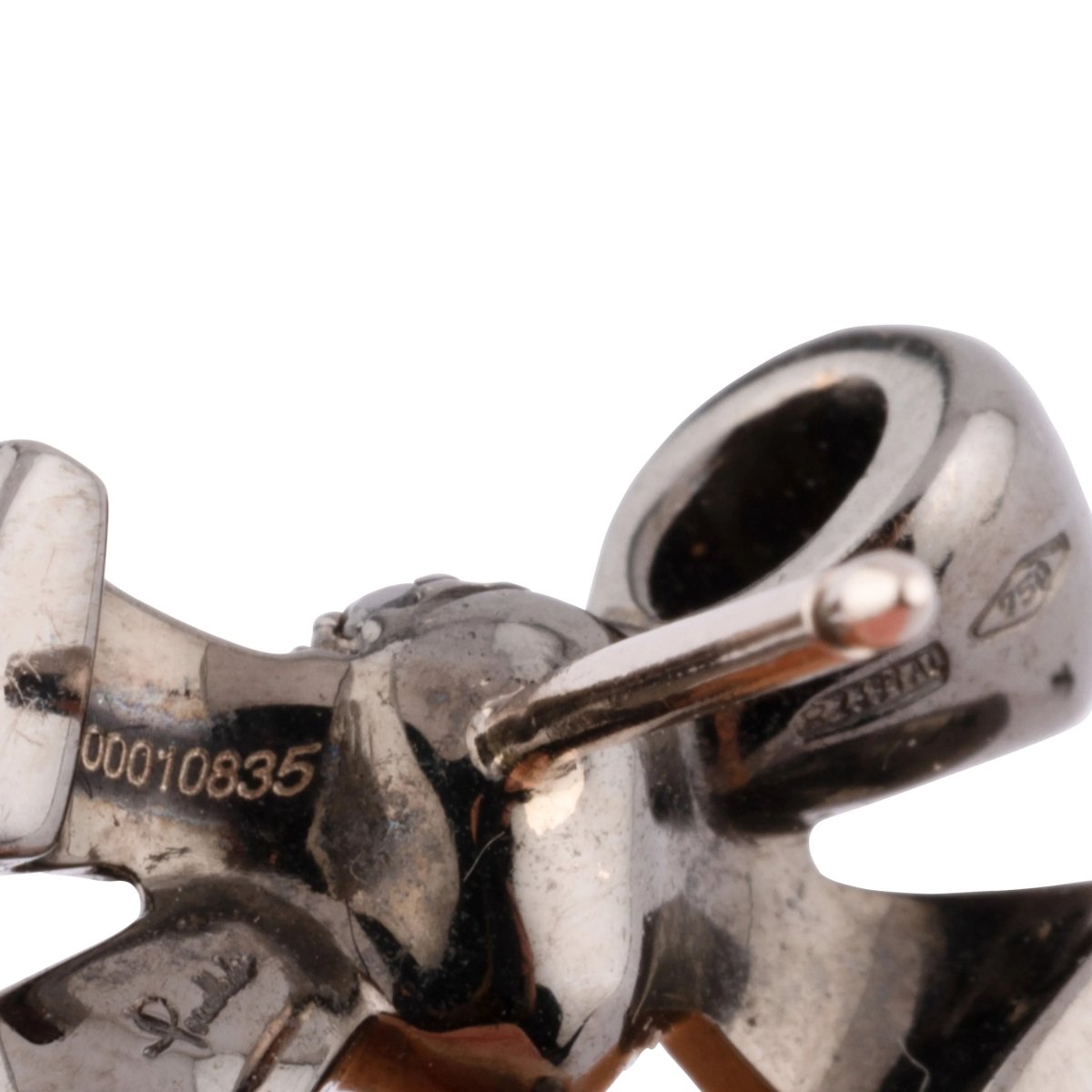 Boucles d'oreilles nœuds Pomellato modèle forever en or gris noirci et onyx - Castafiore