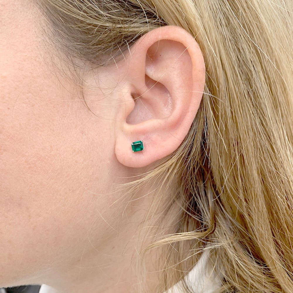 Boucles d'oreilles or blanc émeraudes - Castafiore