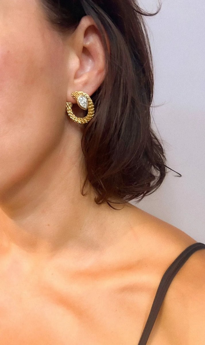 Boucles d'oreilles or jaune et diamants de la Maison Boucheron modèle Serpent Bohème - Castafiore
