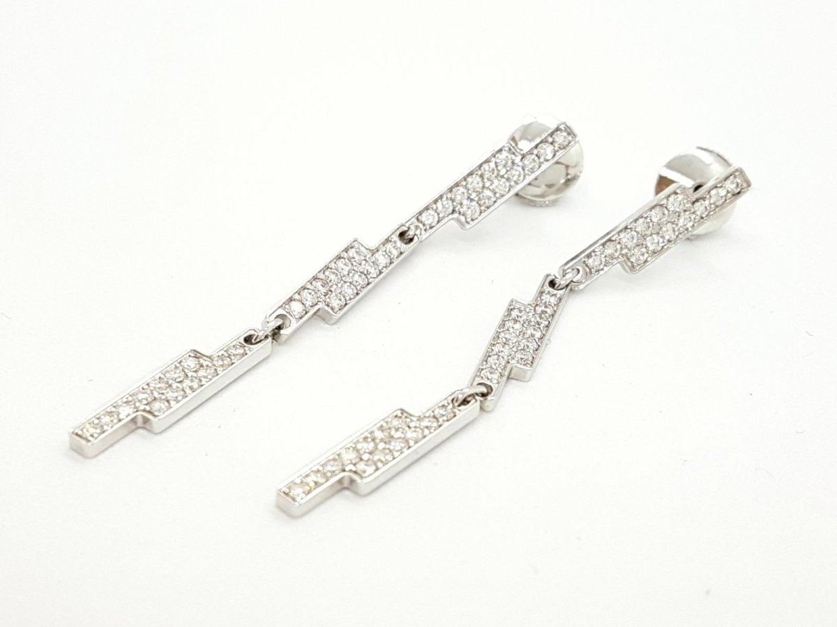 Boucles d'oreilles Pendantes DINH VAN "Seventies" en or blanc et diamants - Castafiore