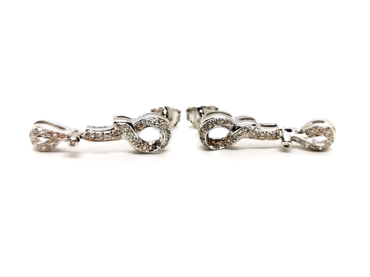 Boucles d'oreilles Pendantes en or blanc et diamants - Castafiore