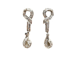 Boucles d'oreilles Pendantes en or blanc et diamants - Castafiore
