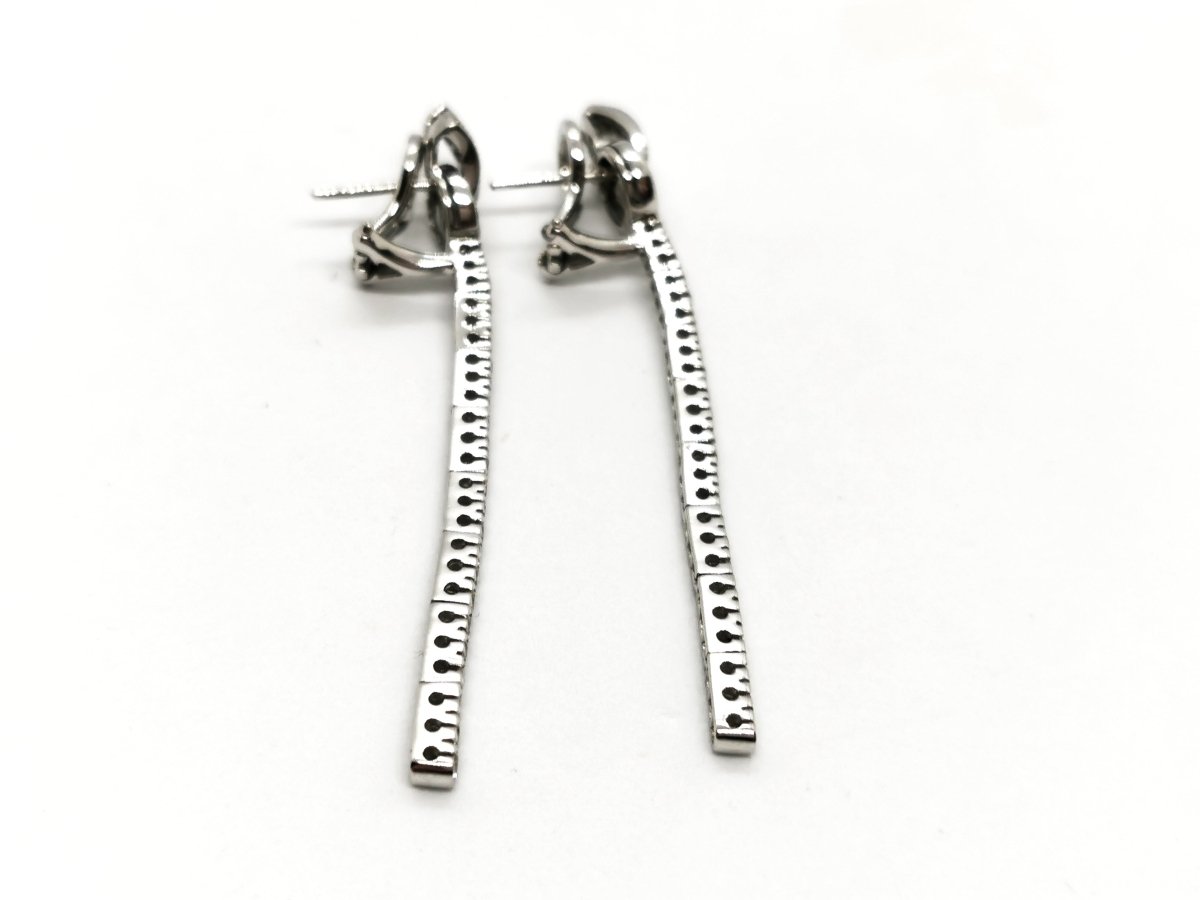 Boucles d'oreilles Pendantes en or blanc pavées diamants - Castafiore