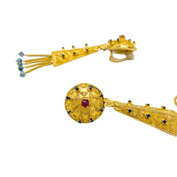 Boucles d'oreilles pendantes en or jaune, rubis et saphirs - Castafiore