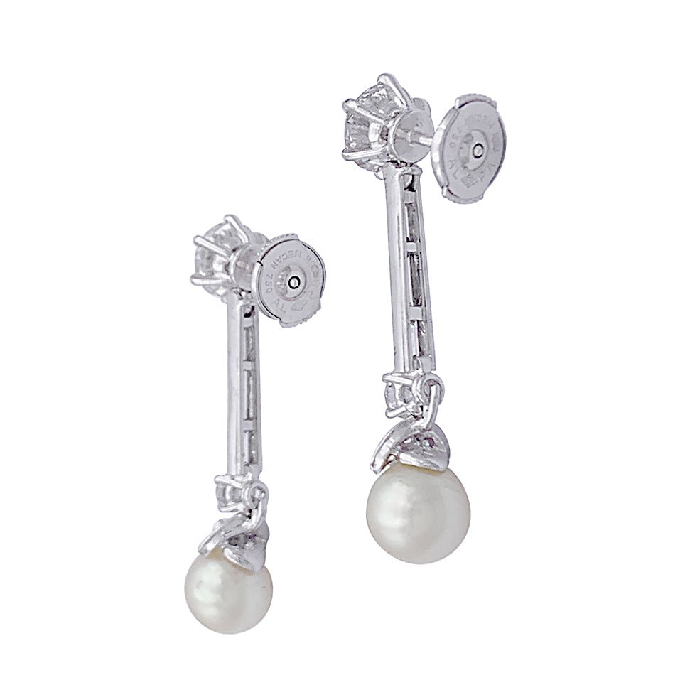 Boucles d'oreilles pendantes or blanc, platine, perles et diamants - Castafiore