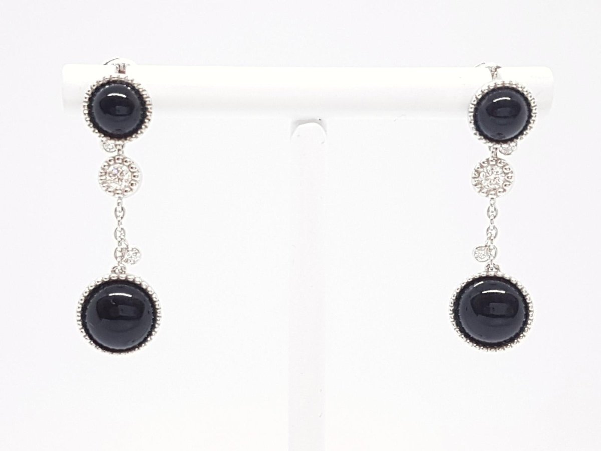 Boucles d'oreilles Pendantes SUSIE OTÉRO en or blanc, onyx et diamants - Castafiore
