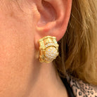 Boucles d'oreilles PIAGET "Tanagra" en or jaune et diamants - Castafiore