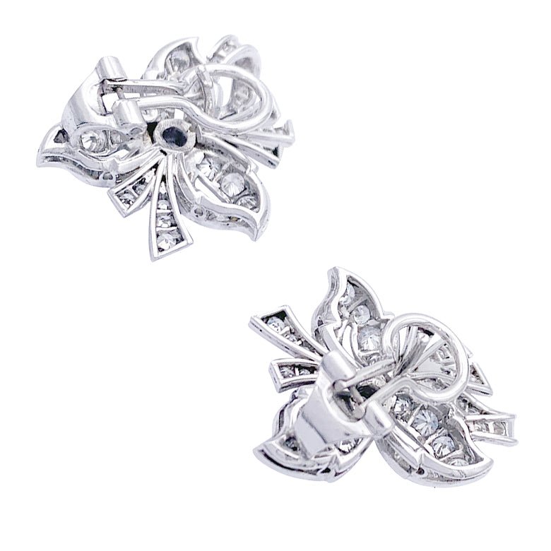Boucles d'oreilles, platine, diamants - Castafiore