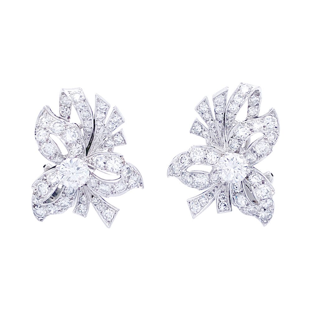 Boucles d'oreilles, platine, diamants - Castafiore