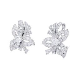 Boucles d'oreilles, platine, diamants - Castafiore