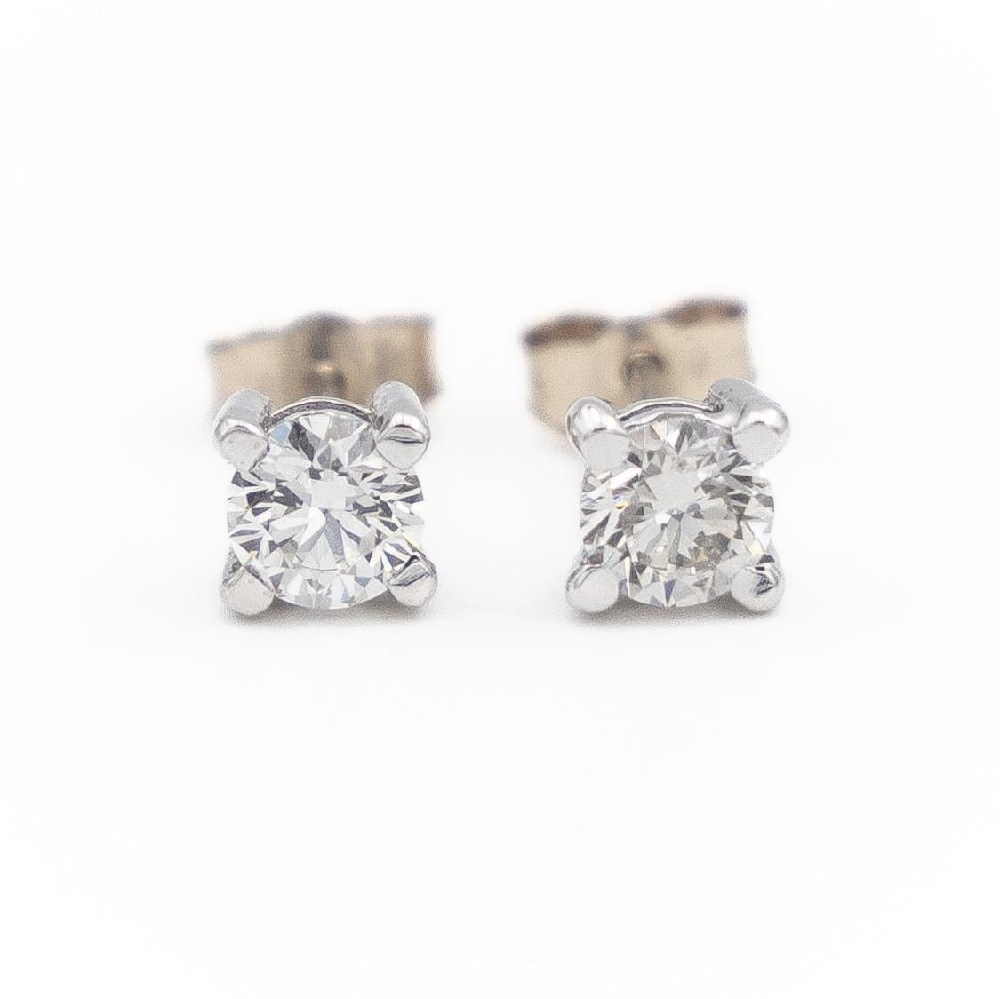 Boucles d'oreilles Puces en or blanc et diamant - Castafiore