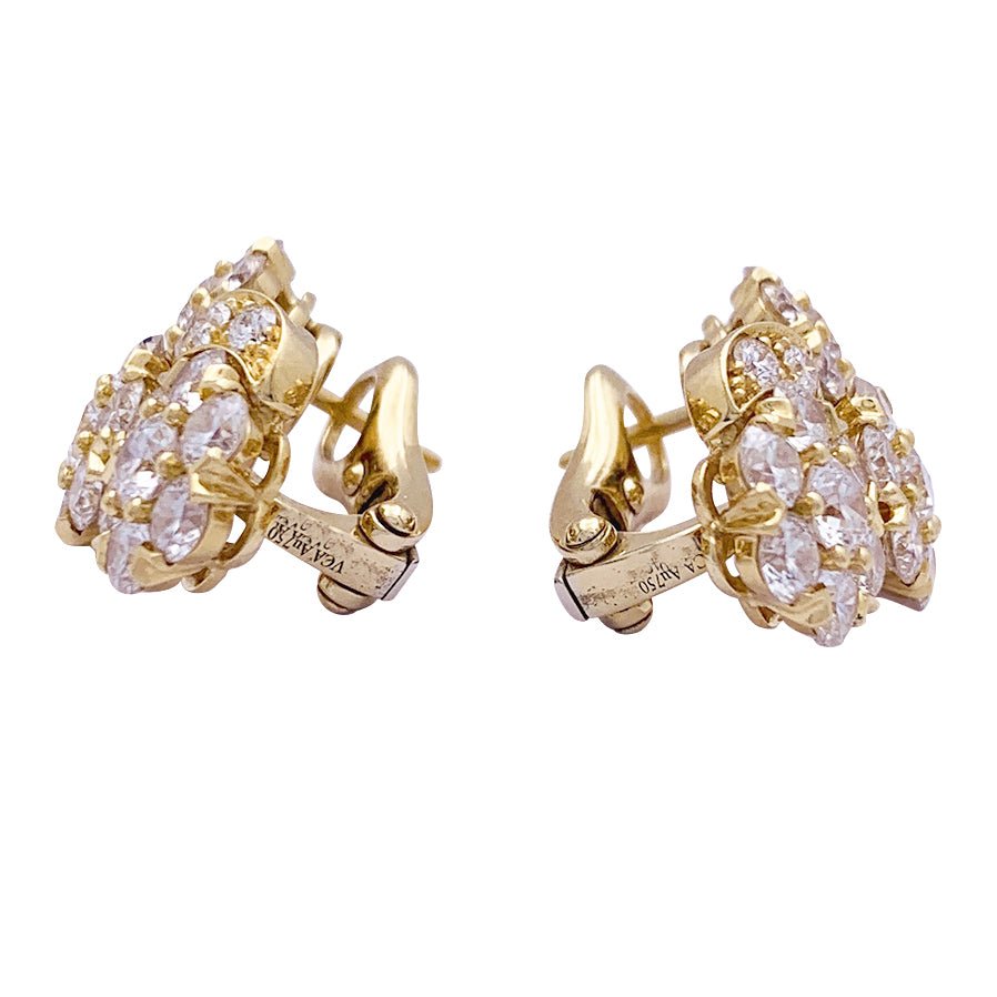 Boucles d'oreilles VAN CLEEF & ARPELS "Snowflake" or jaune, diamants - Castafiore