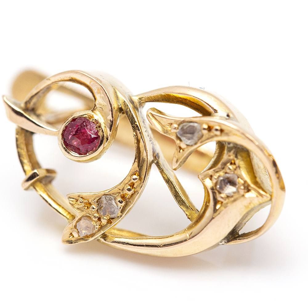 Boucles d'oreilles VINGT en or, diamants et rubis. Deuxième main - Castafiore