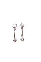 Boucles d'oreillesPendantes en or blanc et diamants - Castafiore